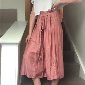 Camaroha Sutra Hippie Goddess Capri Pants